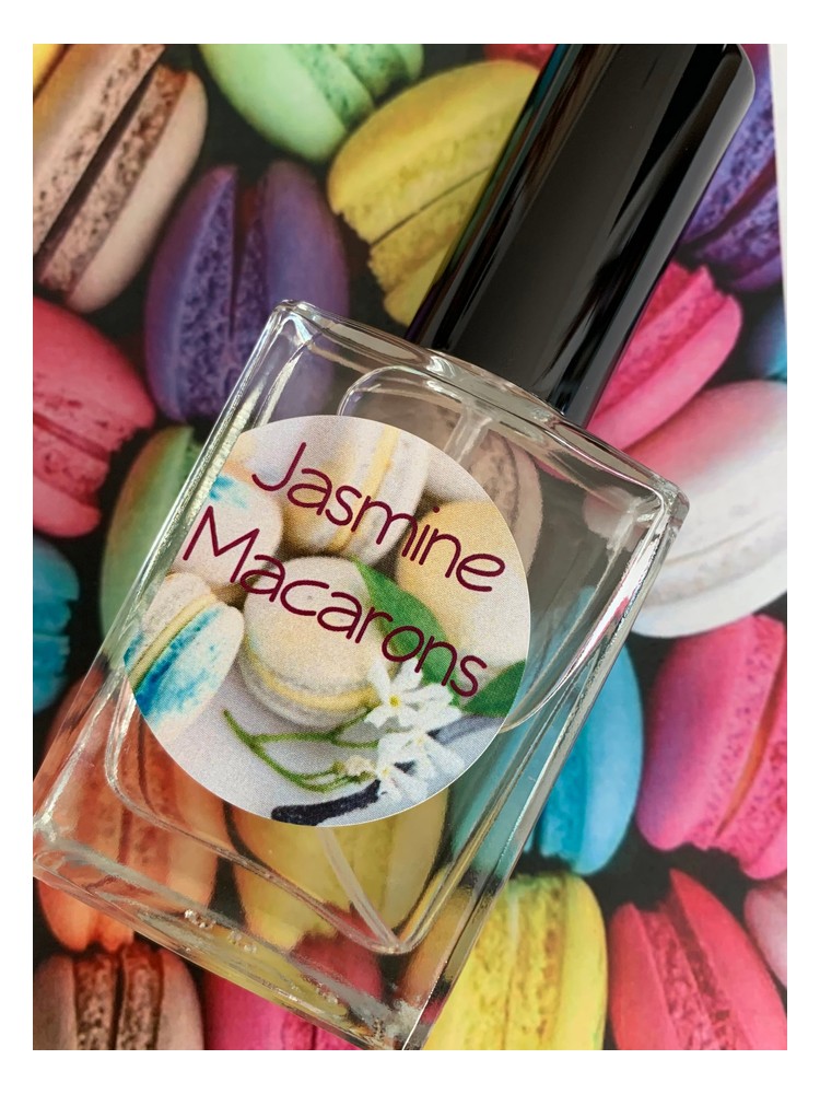 Jasmine Macarons