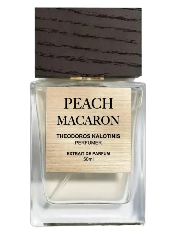 Peach Macaron